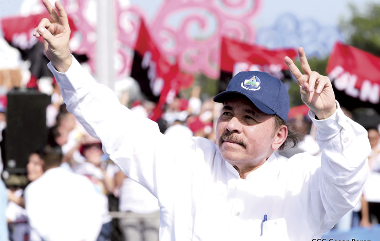 A luchar por la paz con firmeza y sin odio