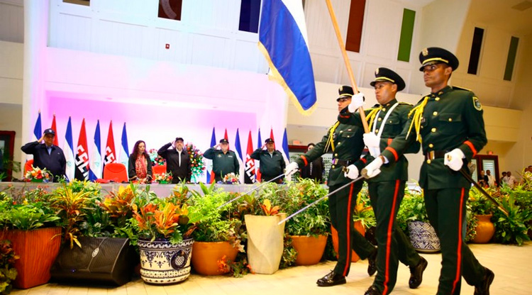 Presidente Daniel Ortega destaca contribución del Ejército a la paz en Nicaragua