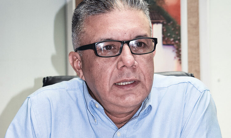 Gobierno reivindica derecho al agua