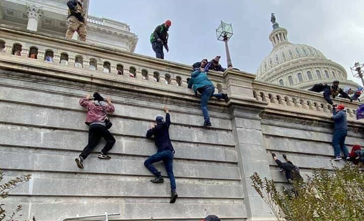 Escenas de guerra en Capitol Hill?