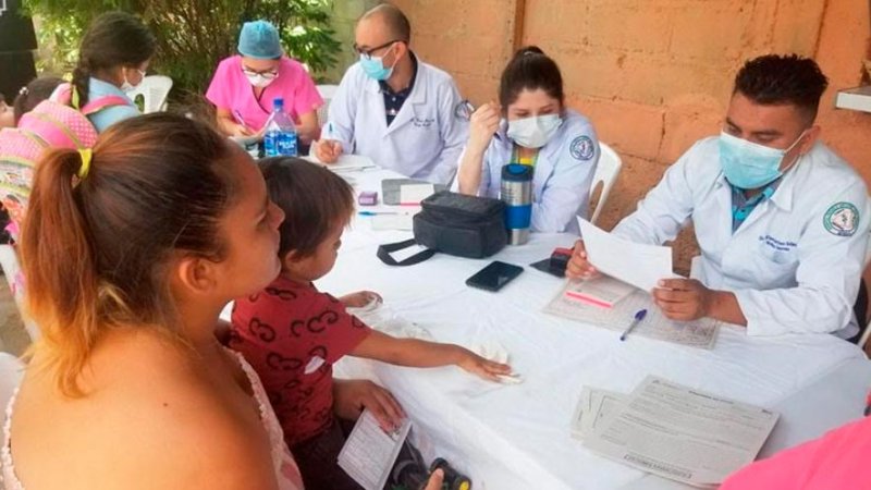 Casi 1,500 ferias de salud en primera semana de marzo